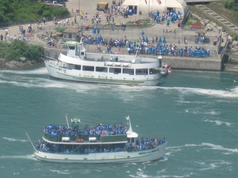 021-Canadian Maid of the Mist on top-U.S. Maid of the Mist on bottom.jpg